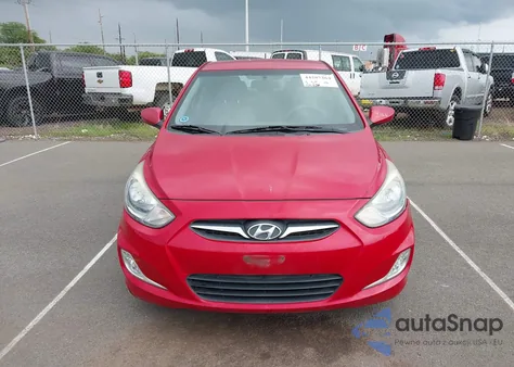 2013 Hyundai Accent Gls z USA, uszkodzony, nr VIN KMHCU4AE9DU320110